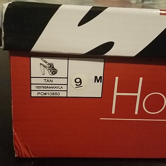 Shoes - Picture 4 of 4